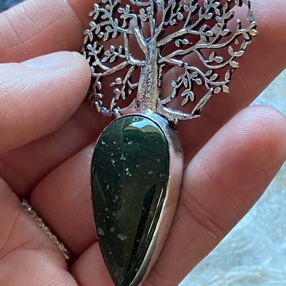 Tree With a Dark Green Stone Pendant Crystal Stone Jewelry - Picture 4 of 8